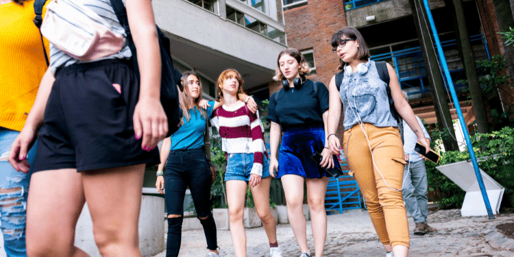 Unlocking 2026 Scholarships: Insider Tips for Securing Up to $10,000 in Education Funding
